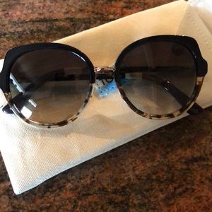 Toms sunglass brand new